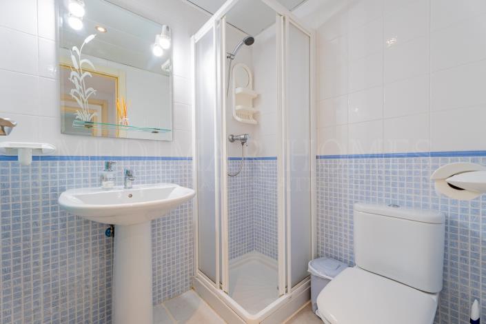 Image No.28-2 Bed Apartment for sale