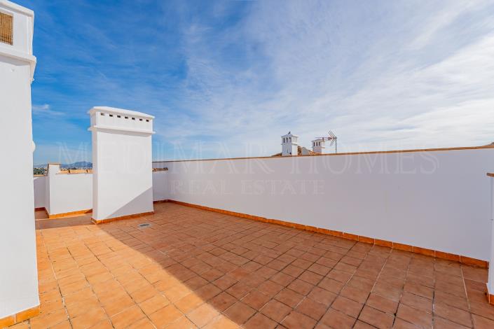 Image No.33-2 Bed Apartment for sale