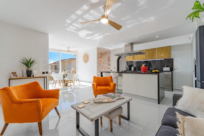 Image No.10-4 Bed Villa / Detached for sale