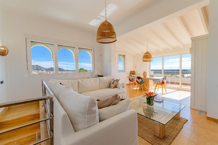 Image No.20-4 Bed Villa / Detached for sale