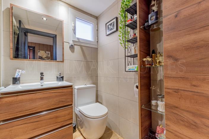 Image No.21-2 Bed Apartment for sale