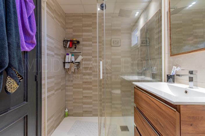 Image No.23-2 Bed Apartment for sale