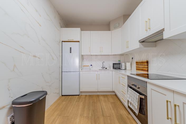 Image No.12-2 Bed Apartment for sale