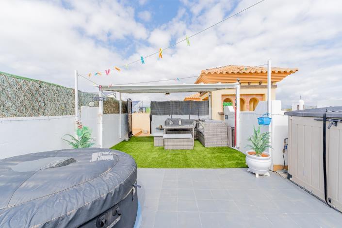 Image No.38-2 Bed Apartment for sale