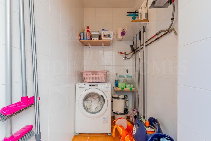 Image No.21-3 Bed Townhouse for sale