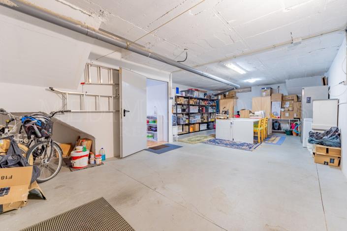 Image No.39-3 Bed Townhouse for sale