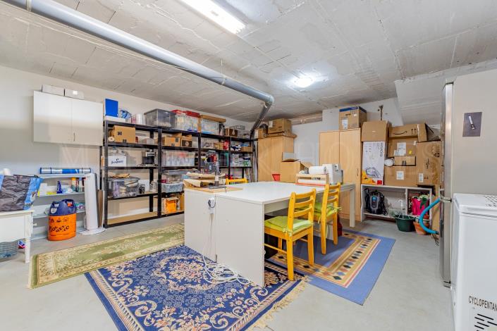 Image No.41-3 Bed Townhouse for sale