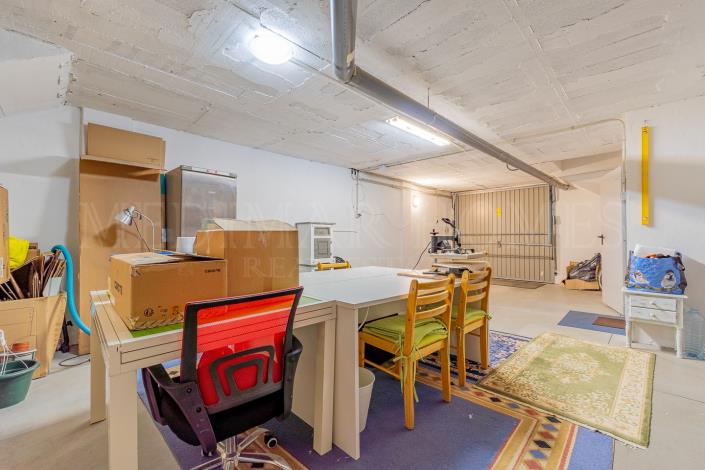 Image No.42-3 Bed Townhouse for sale