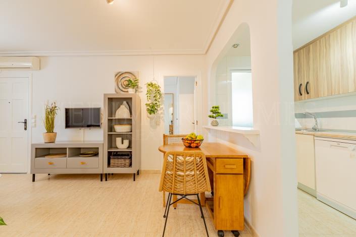 Image No.21-2 Bed Apartment for sale