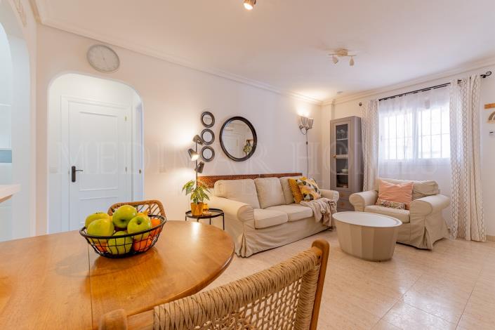 Image No.24-2 Bed Apartment for sale