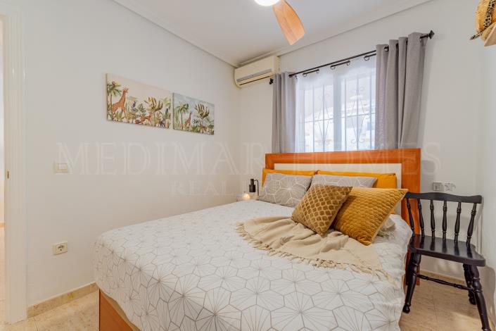 Image No.39-2 Bed Apartment for sale