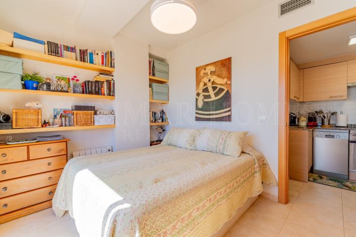 Image No.19-1 Bed Apartment for sale