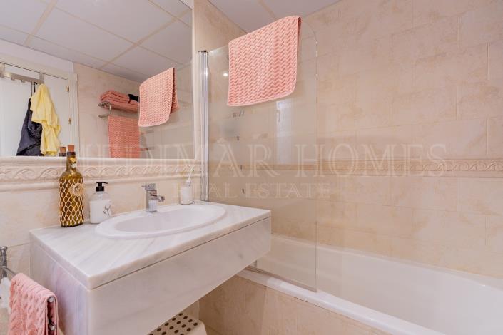 Image No.20-2 Bed Apartment for sale