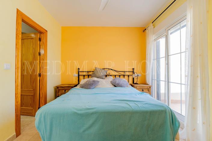 Image No.19-2 Bed Apartment for sale