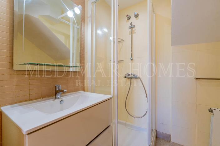 Image No.23-2 Bed Apartment for sale