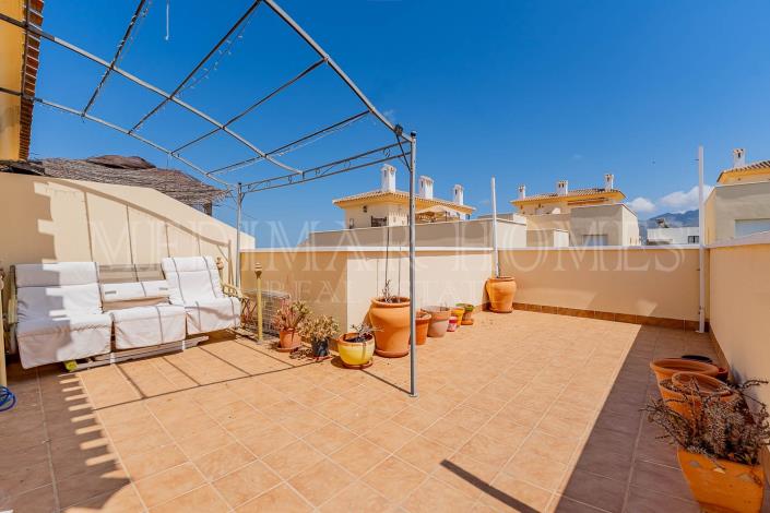 Image No.32-2 Bed Apartment for sale