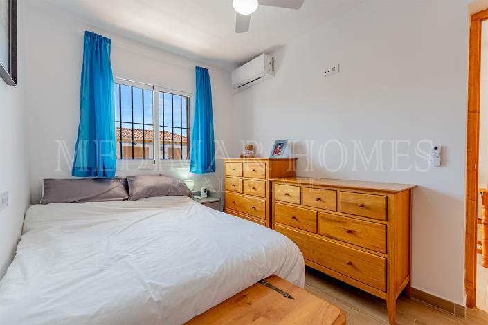 Image No.26-1 Bed Apartment for sale