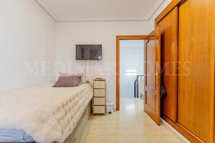 Image No.29-3 Bed Duplex for sale