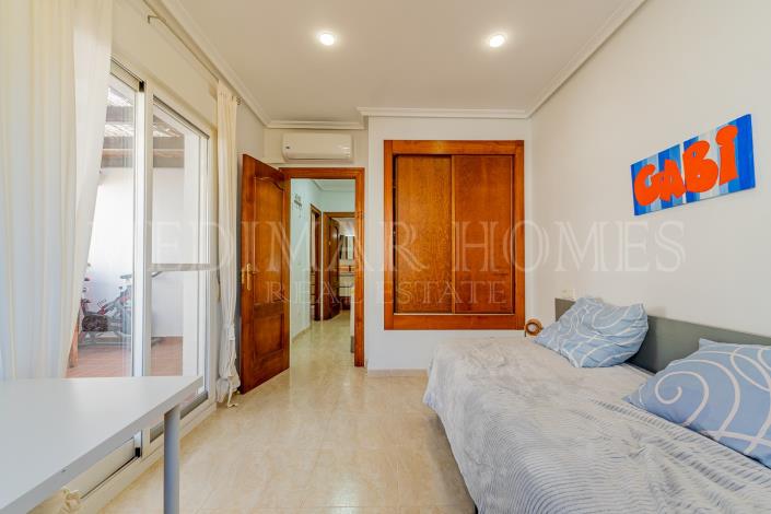 Image No.34-3 Bed Duplex for sale