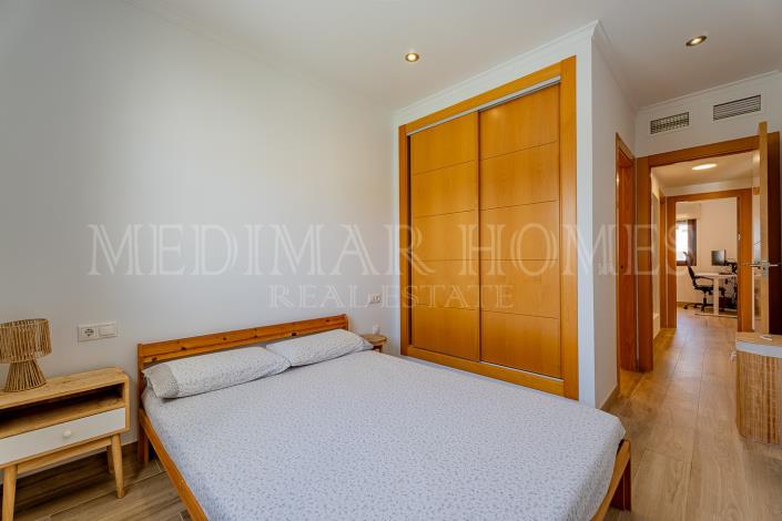 Image No.17-2 Bed Villa for sale