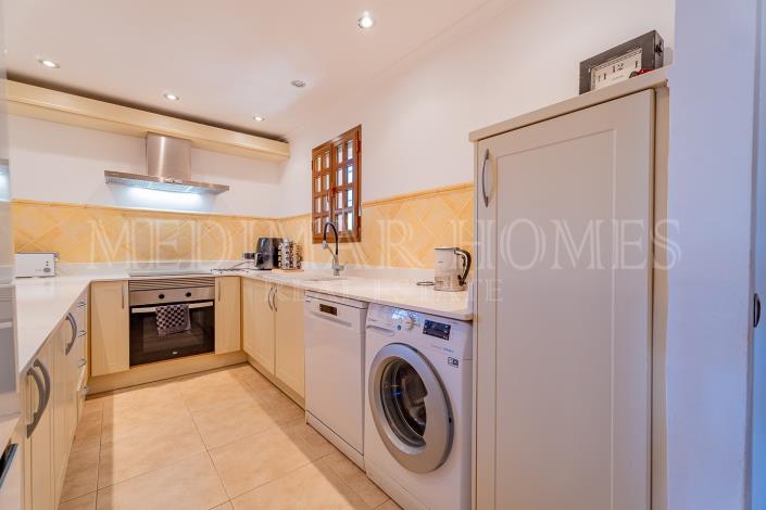 Image No.6-3 Bed Townhouse for sale