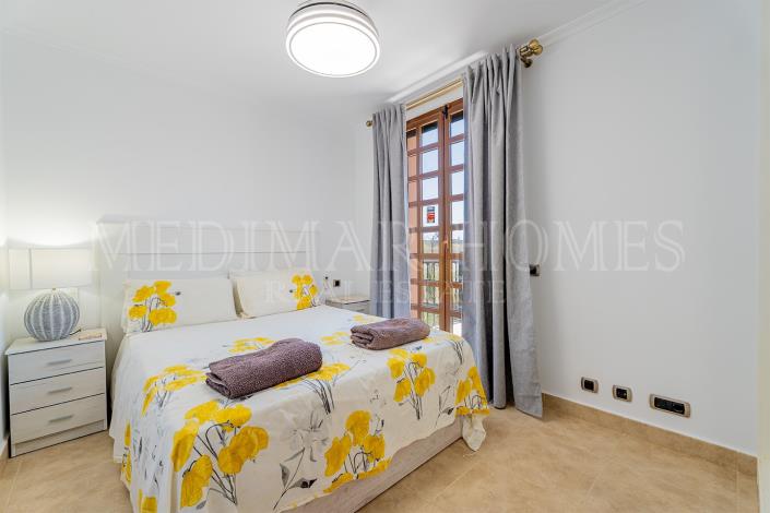 Image No.27-3 Bed Townhouse for sale