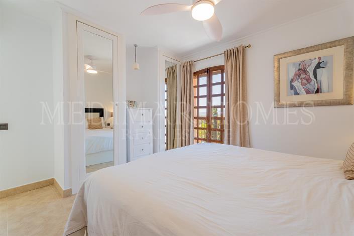 Image No.34-3 Bed Townhouse for sale