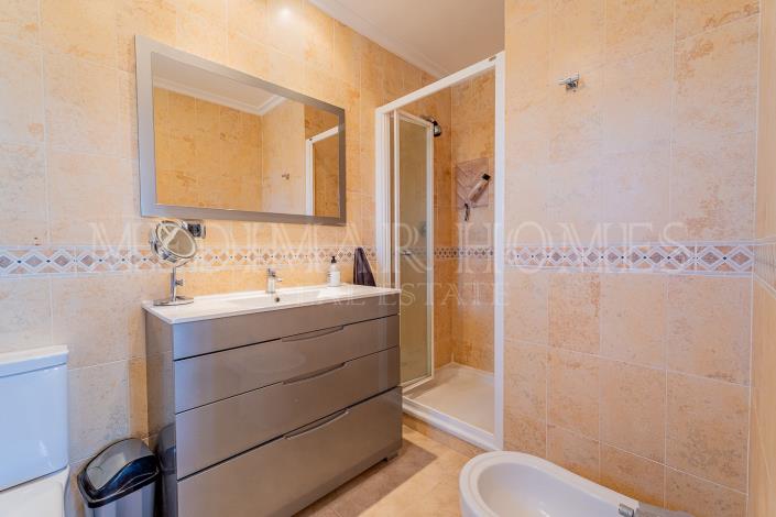 Image No.37-3 Bed Townhouse for sale