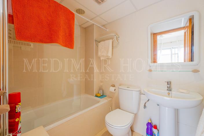 Image No.18-2 Bed Apartment for sale