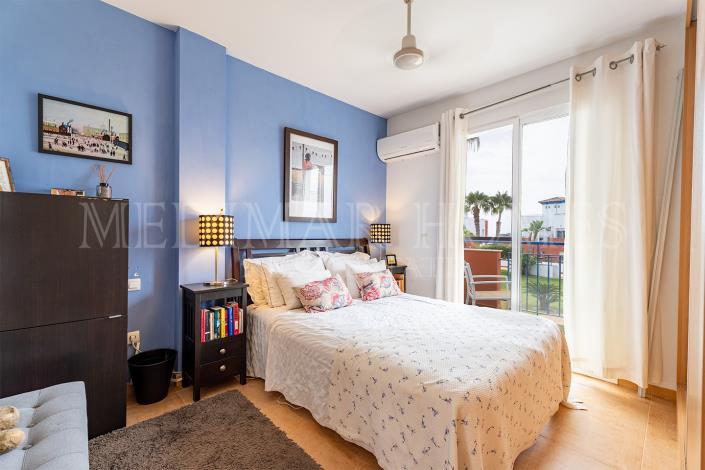 Image No.18-2 Bed Townhouse for sale