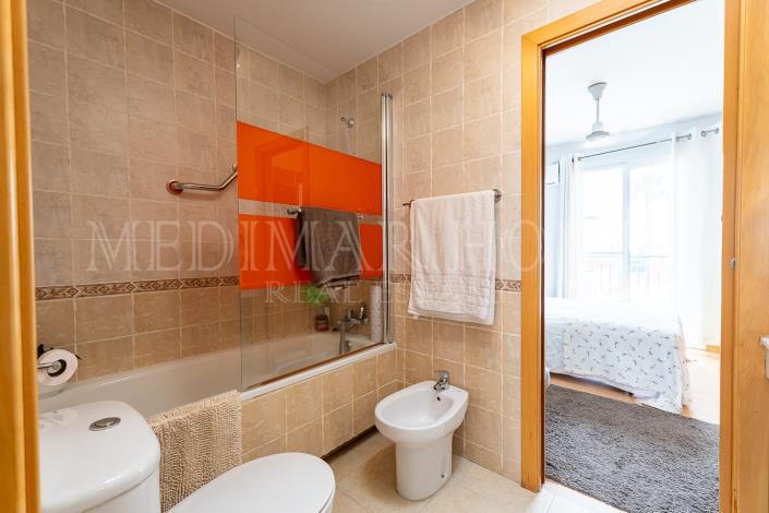 Image No.25-2 Bed Townhouse for sale