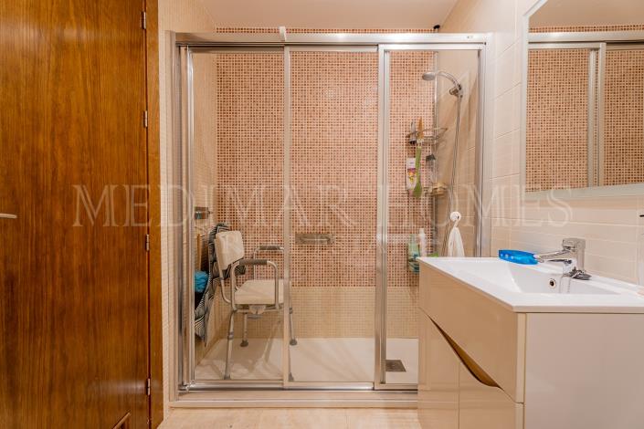 Image No.17-2 Bed Apartment for sale