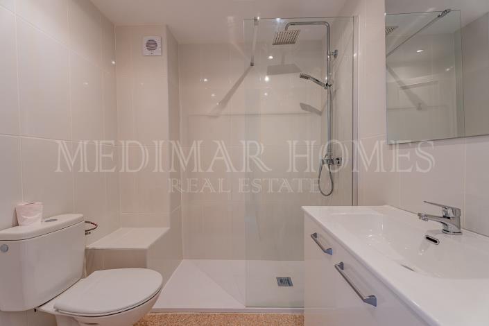 Image No.28-2 Bed Townhouse for sale