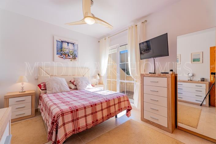 Image No.18-2 Bed Apartment for sale