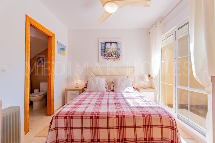 Image No.19-2 Bed Apartment for sale
