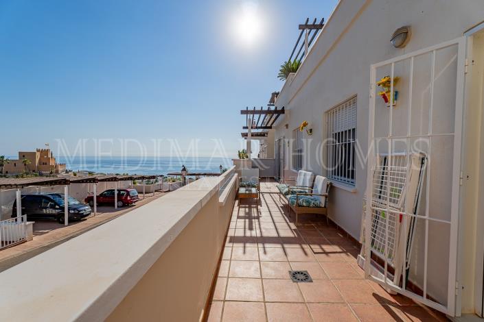 Image No.29-3 Bed Apartment for sale