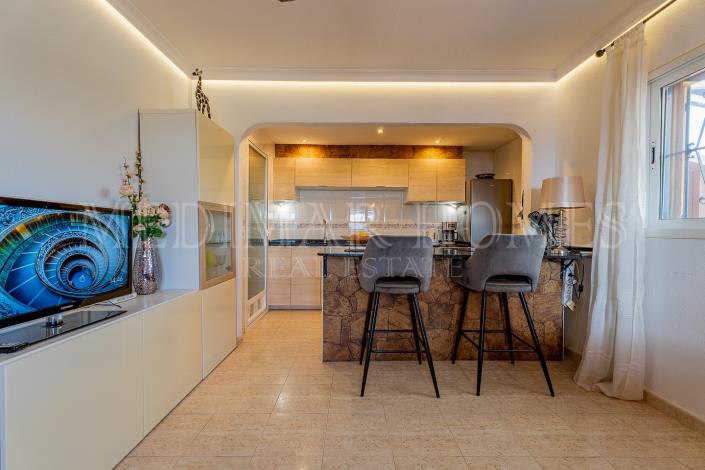 Image No.19-2 Bed Townhouse for sale