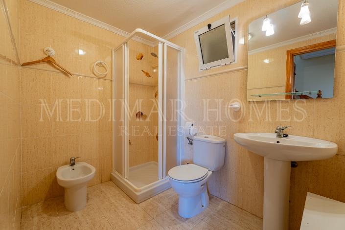 Image No.27-2 Bed Townhouse for sale