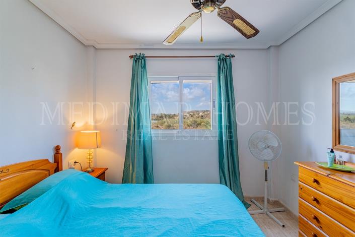 Image No.32-2 Bed Townhouse for sale