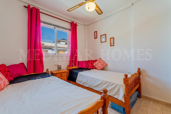 Image No.36-2 Bed Townhouse for sale