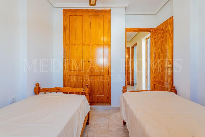 Image No.38-2 Bed Townhouse for sale