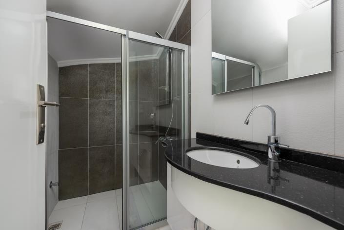 Image No.14-3 Bed Apartment for sale