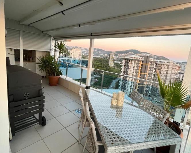 Image No.9-3 Bed Apartment for sale