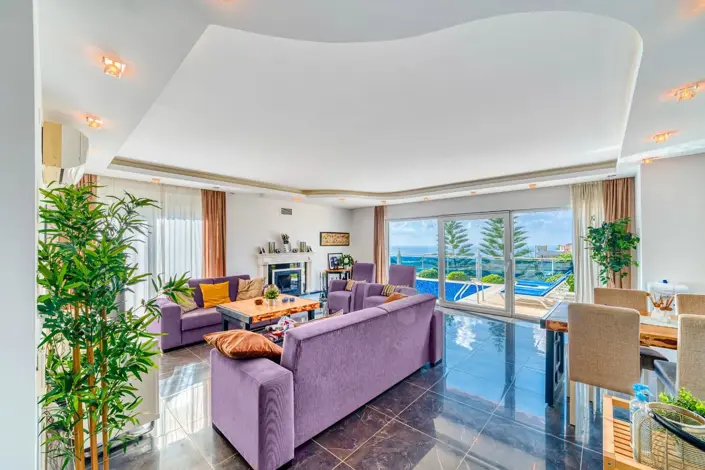 Image No.6-4 Bed Villa for sale