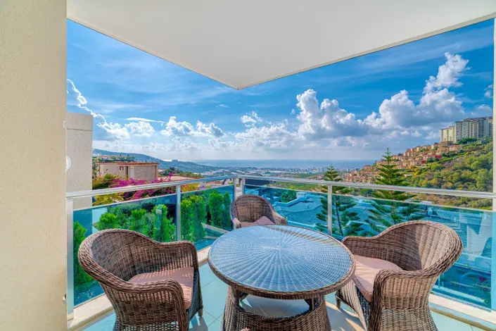 Image No.2-4 Bed Villa for sale