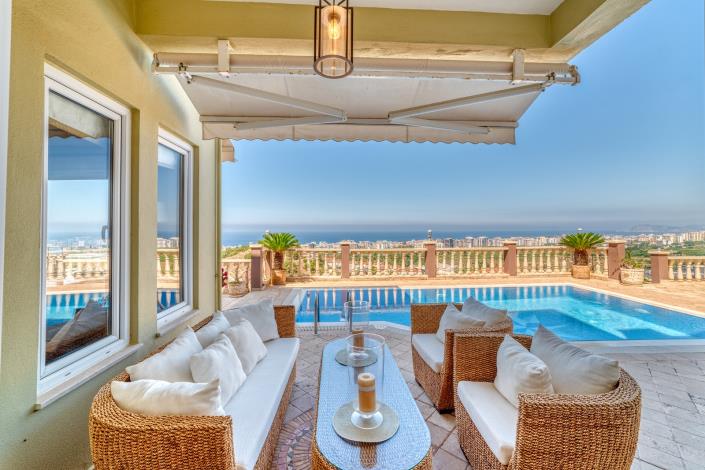 Image No.3-3 Bed Villa for sale