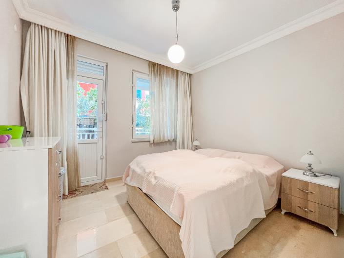 Image No.9-2 Bed Apartment for sale