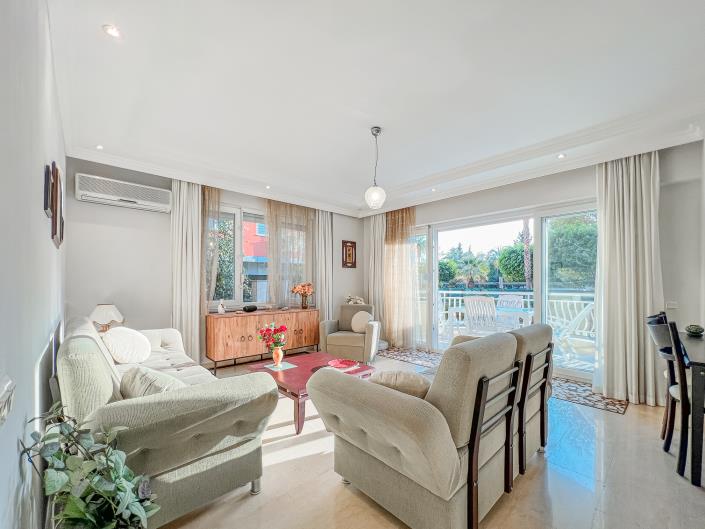 Image No.4-2 Bed Apartment for sale