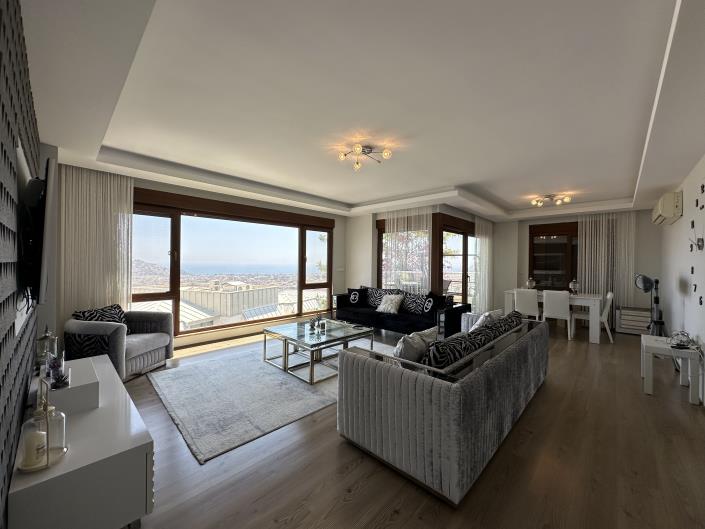 Image No.1-3 Bed Apartment for sale