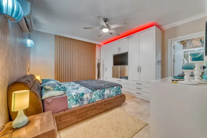 Image No.13-3 Bed Villa for sale